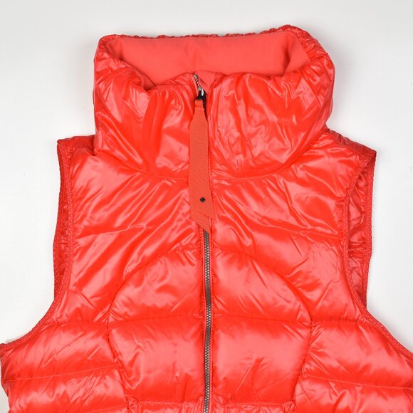 Lululemon Fluffin' Awesome Down Feather Puffer Vest 8 NEW - Picture 4 of 12